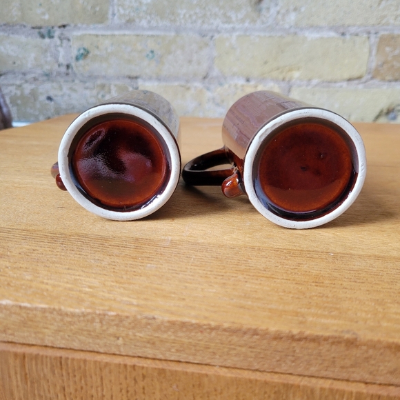 Vintage Mid Cenutry Brown Cream Galzed Expresso Mugs, Set of 2 - Picture 4 of 4